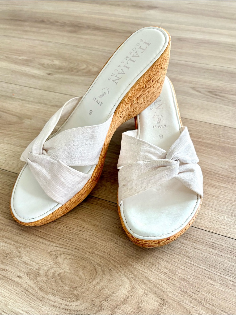 Italian Shoemakers Cream Knot-Front Cork Wedge Sandals - Women’s Size 9